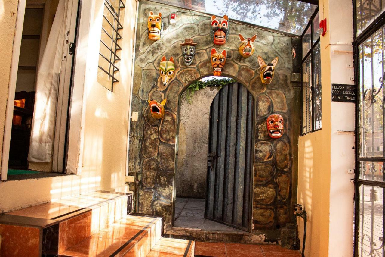 Hostal Loro Verde Quito Kültér fotó