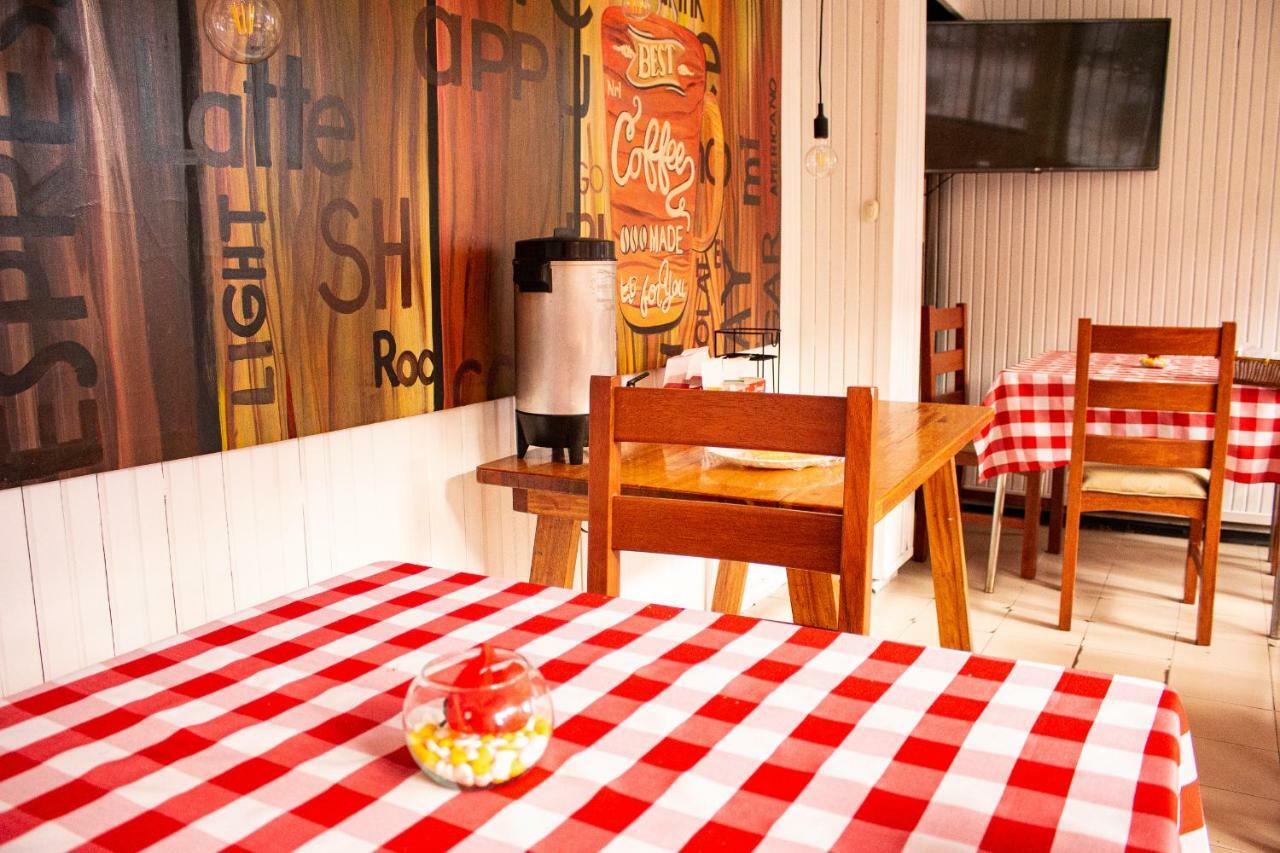 Hostal Loro Verde Quito Kültér fotó